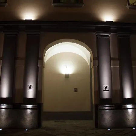 Avellino Historic מלון דירות פוזולי