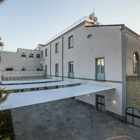 Avellino Historic פוזולי