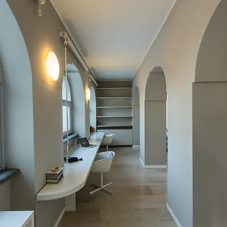 Avellino Historic 3*