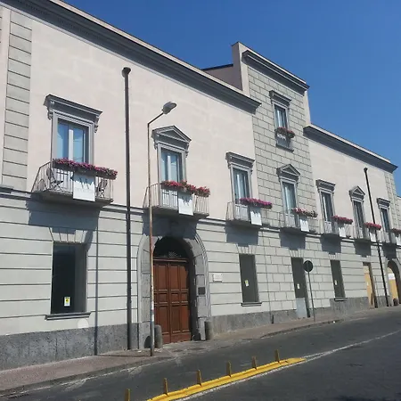 阿韦利诺别墅历史酒店 公寓式酒店