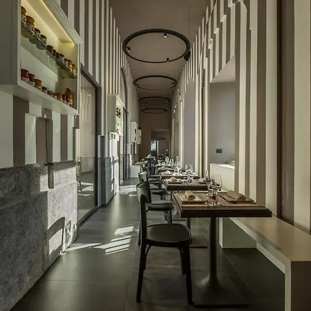 Aparthotel Avellino Historic